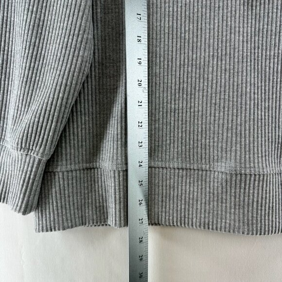 Haven Well Within Sweatshirt Size L Ribbed Turtleneck Jumper Pullover Gray - Picture 11 of 11